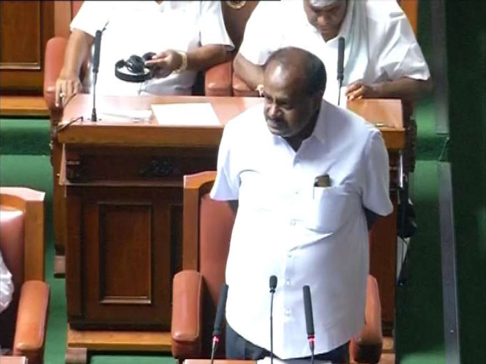 Kumaraswamy Govt to Present Budget Today as Rebel Congress MLAs Keep Coalition on the Edge