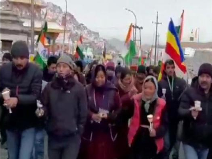 Pulwama attack: Ladakh Buddhist Association takes out candle light march in Leh