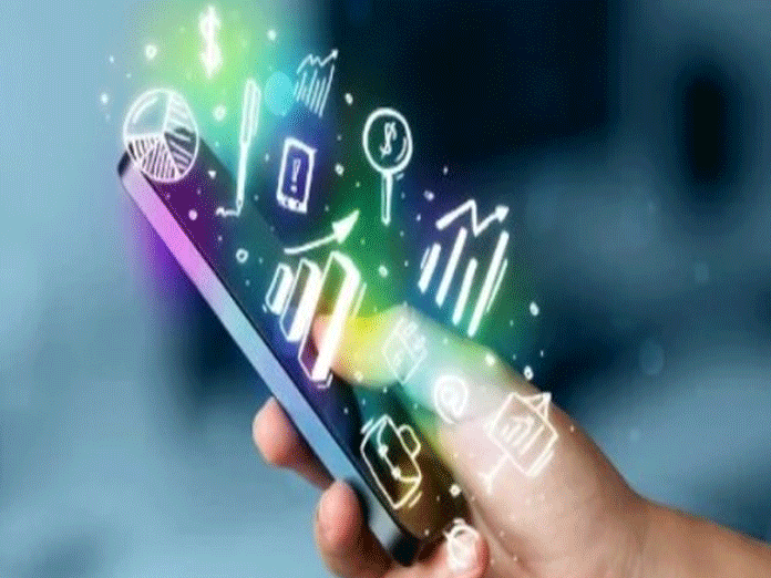 Monthly Mobile Data Usage Up 50% In 5 Years: Piyush Goyal