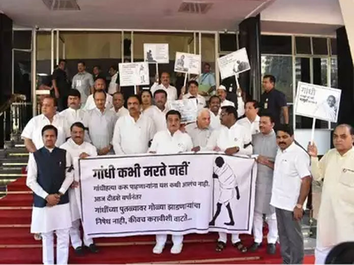 Maharashtra budget session begins, opposition boycotts Governors address