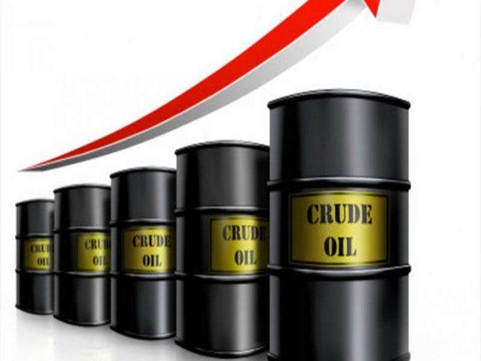 Oil prices fall as US crude output hits record 12 million bpd
