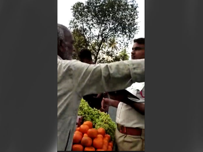 City Police Commissioner ordered an enquiry on the traffic officer for abusing pushcart vendor