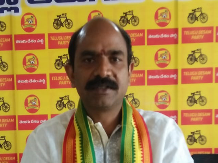 Kanna Lakshminarayana acting as paid worker to YSRCP: Kalisetti Appala Naidu