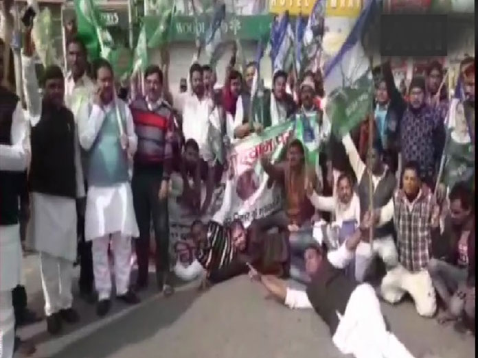 RLSP observes Bihar bandh over police action during Jan Akrosh Rally