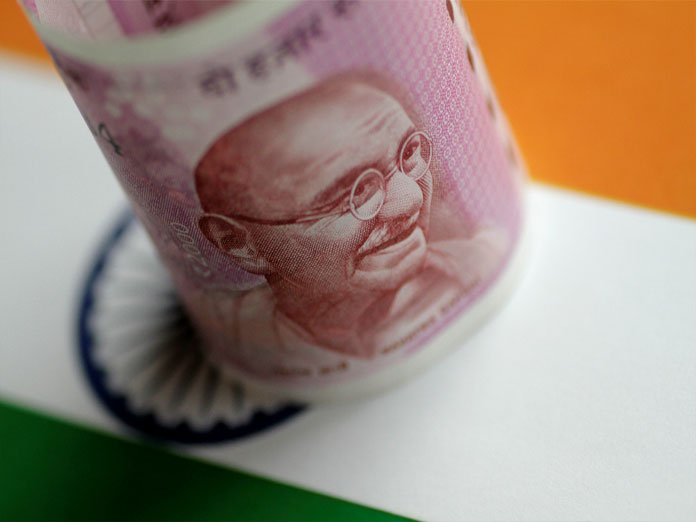Rupee Gains 2 Paise to 71.22 Against Dollar in Early Trade