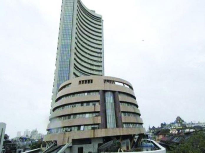 Sensex, Nifty start on a tepid note