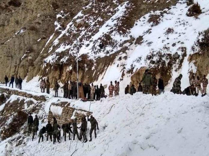 6 jawans feared dead in avalanche in Himachal, rescue on standby
