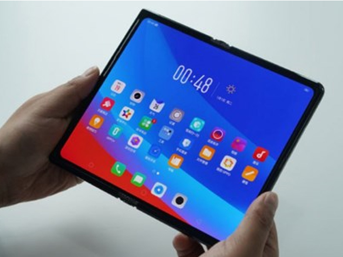 MWC 2019: Oppo foldable concept phone looks eerily similar to Huawei Mate X