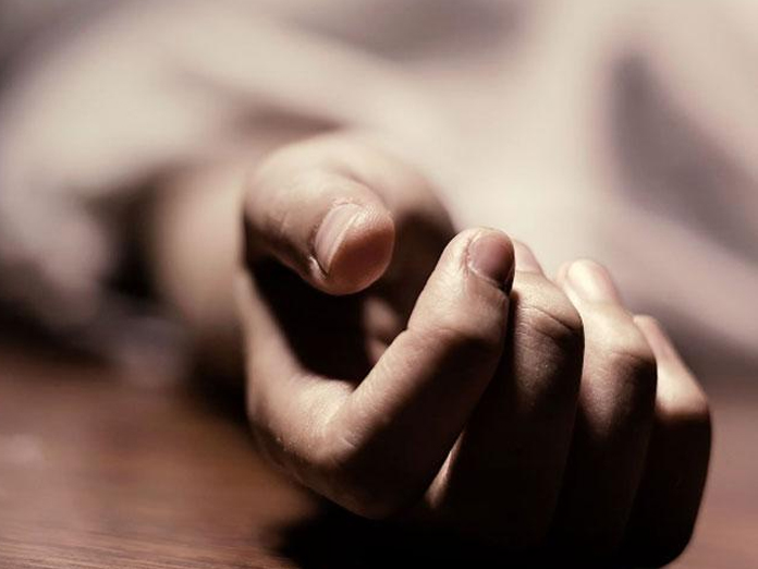 Denied permission to be sent home, Telangana Native commits suicide in Dubai