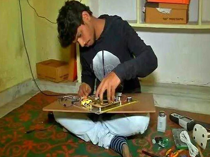 10th pass man from Hyderabad invents alcohol detector