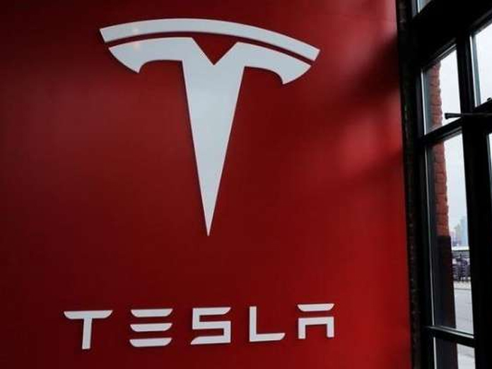 Tesla acquires battery technology group Maxwell for $218 mn
