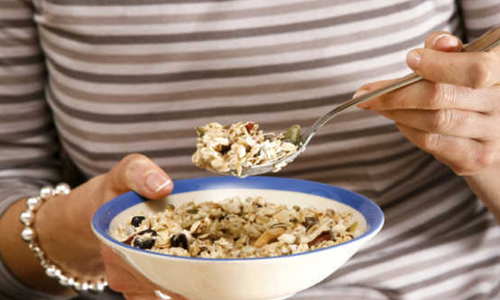 Good breakfast, less TV exposure may boost your heart health