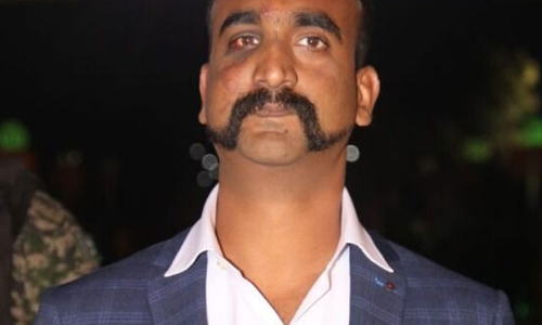 Abhinandans gunslinger moustache reaches Jawed Habibs salon