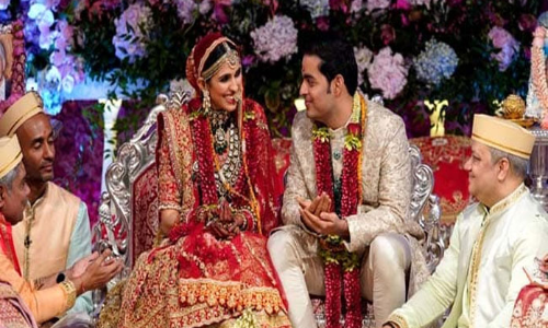 The Most Awaited Wedding Of Year- Yes!  Akash Ambani and Shloka Mehta are finally Hitched