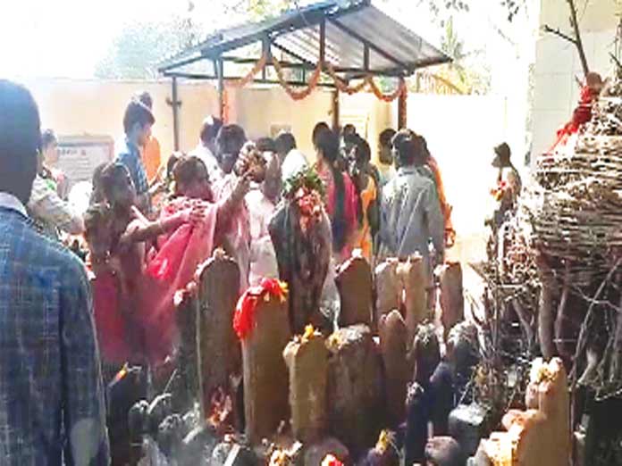 Nacharam residents celebrate Shivaratri