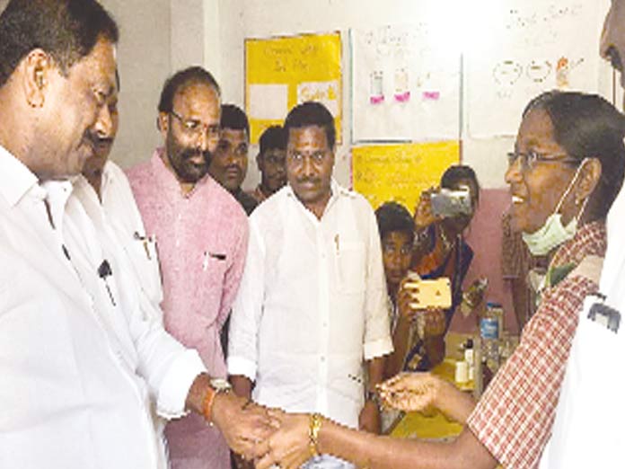 MLA lauds students for creativity