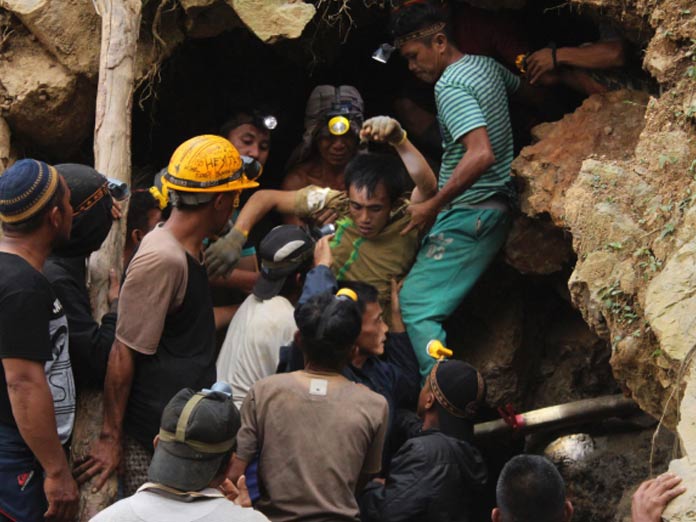 Indonesia uncertain how many buried by mine collapse