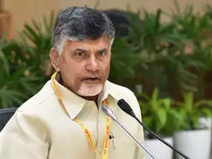 Naidu cautions KCR against Jagan