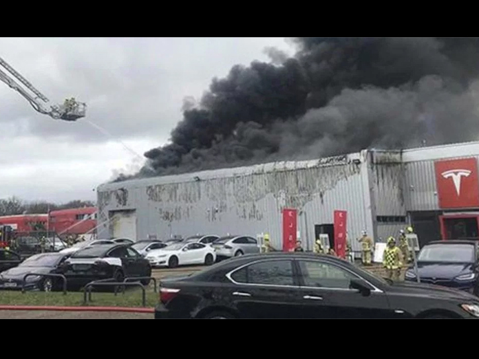 UK Tesla showroom damaged by accidental fire