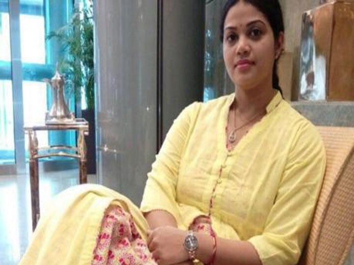 TDP leader Yerram Naidus daughter to contest from Rajamahendravaram