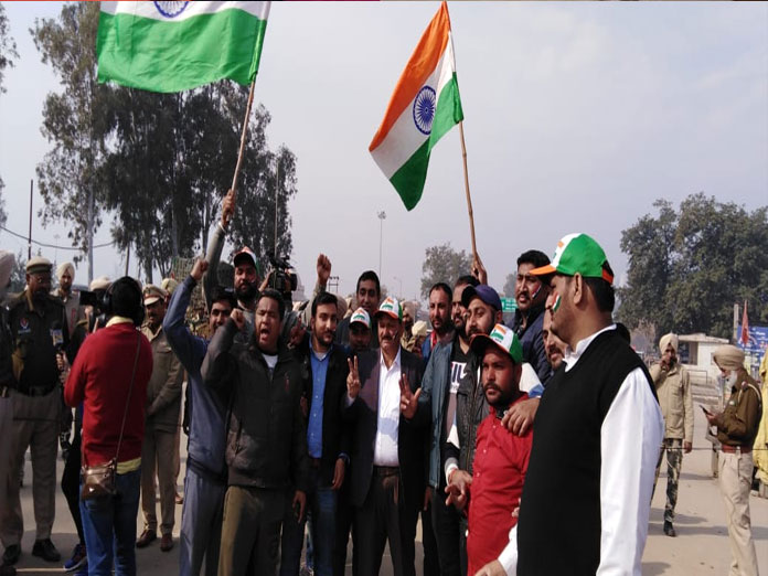 Scores assemble near Attari border for IAF pilots return from Pakistan