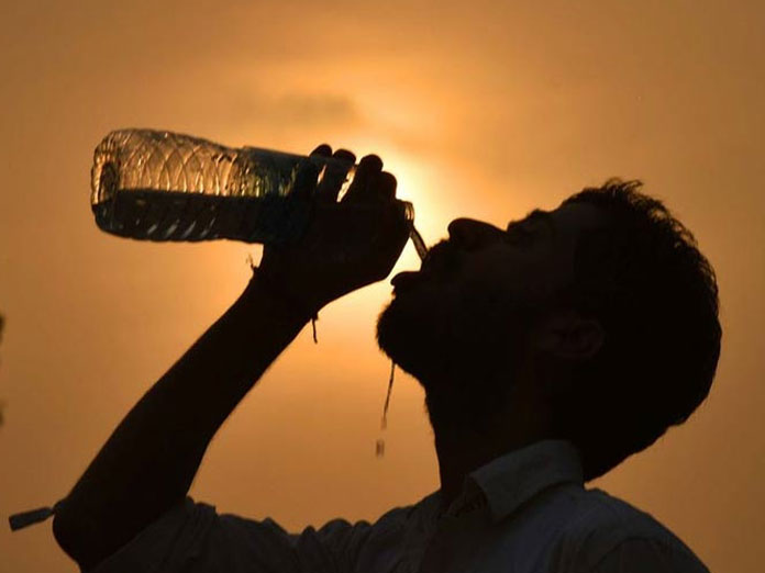 Heat alert for three districts 