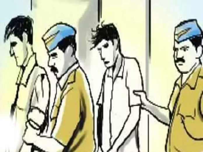 Two held for duping bank in Hyderabad