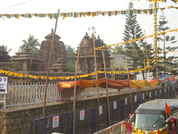 Siva temples decked up for Sivaratri festival