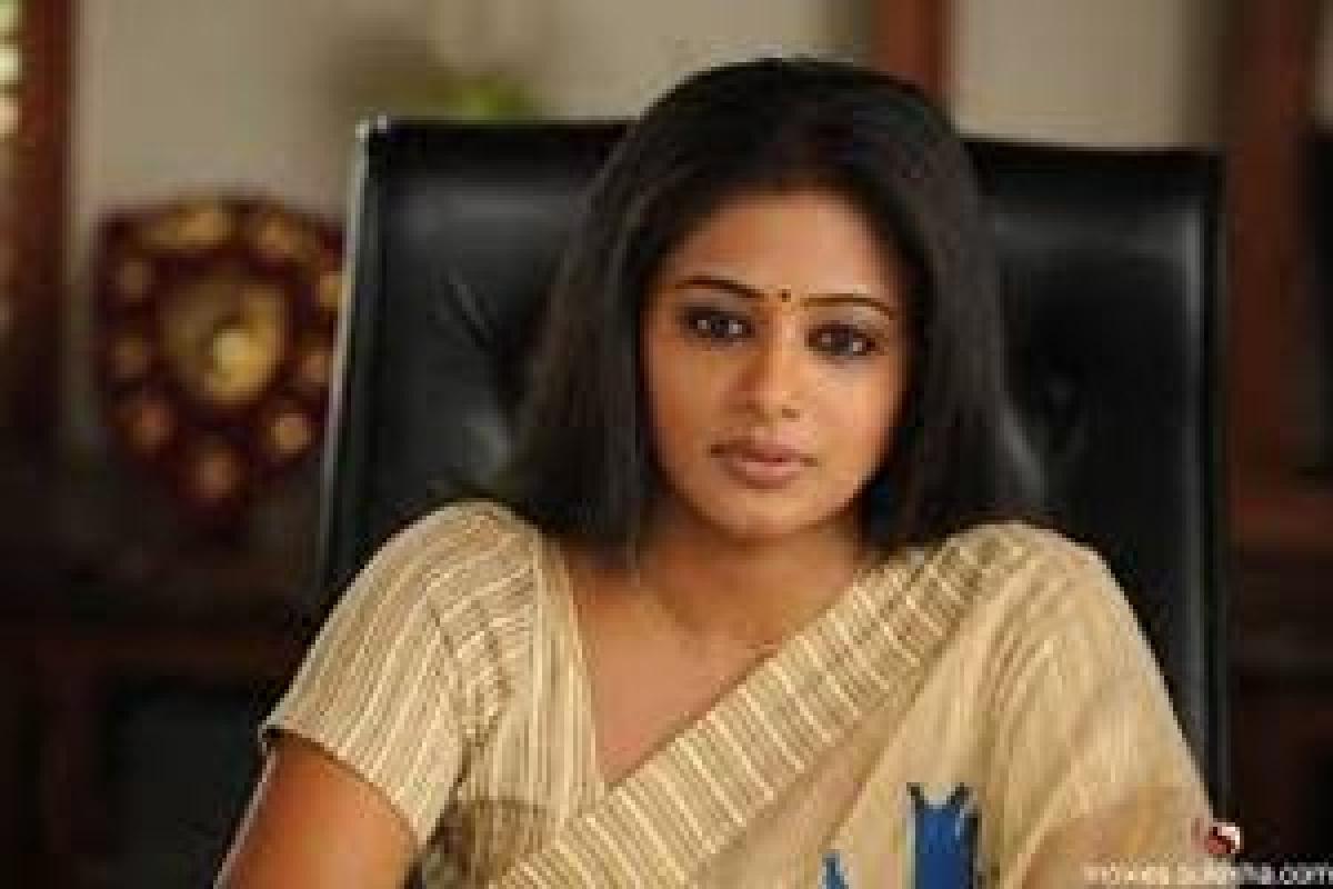 Priyamani walking in the footsteps of Vijayashanthi