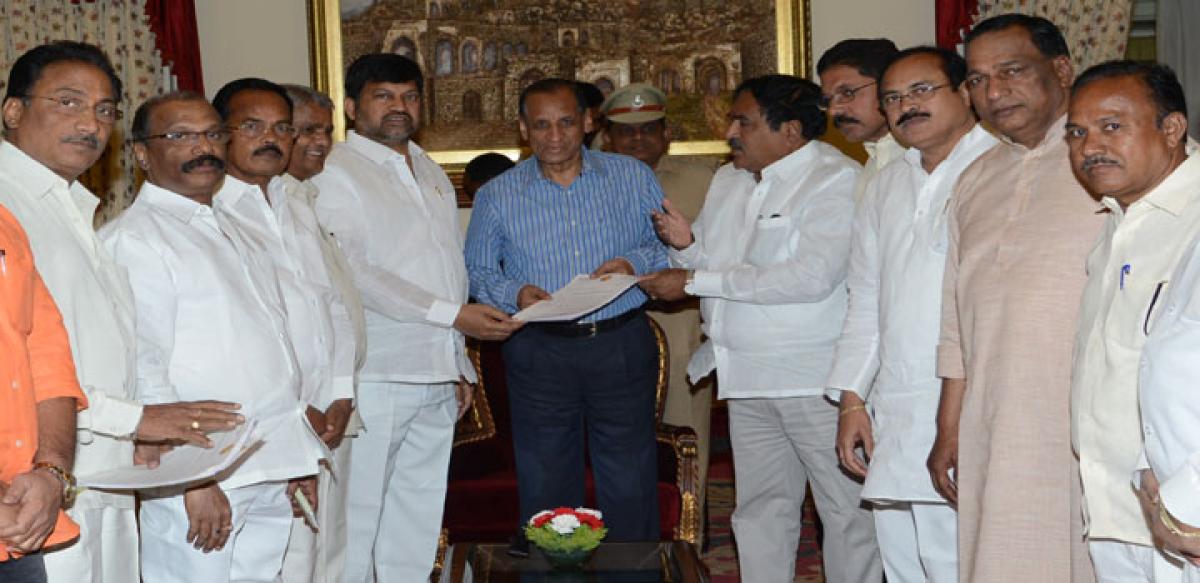 TDP complains to Guv against Telangana Ministers