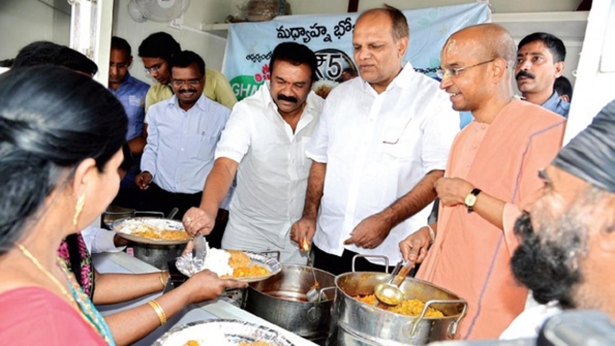 4 more GHMC meal centres opened