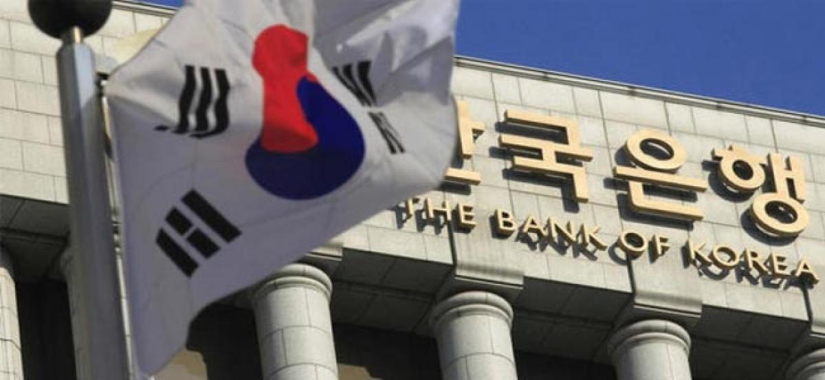 South Korea freezes interest rates at record low after Feds rate hike