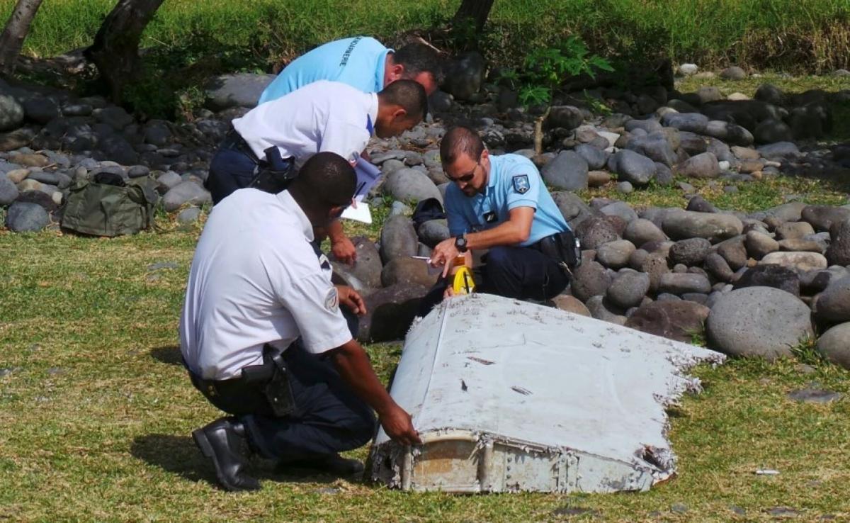 More suspected MH370 wreckage found
