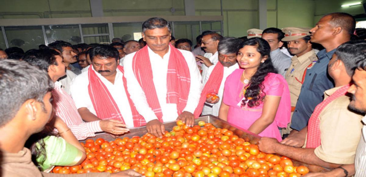 Mana kuragayalu inaugurated at Bowenpally