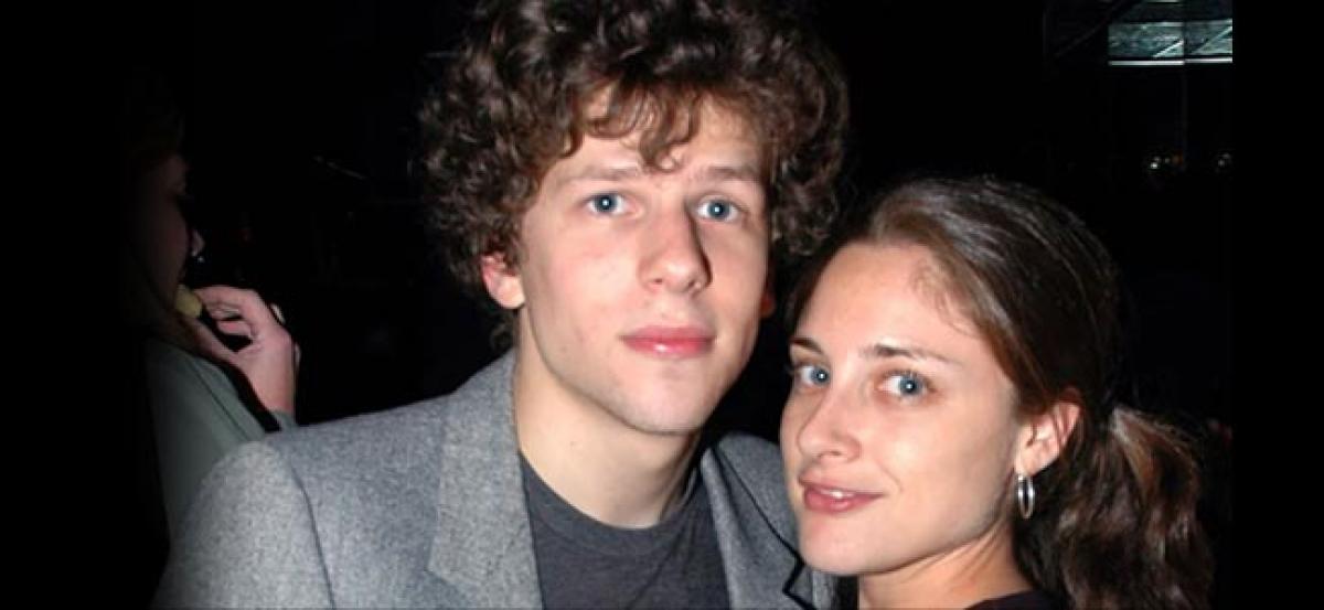 Jesse Eisenberg welcomes first child with girlfriend