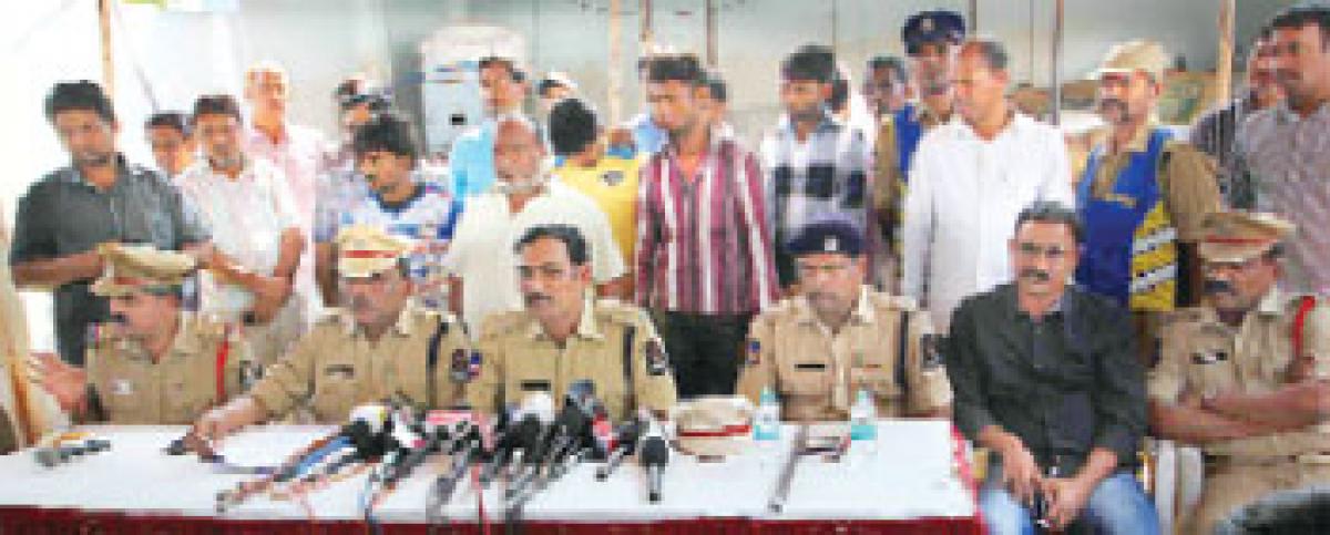 14 arrested for selling adulterated spices