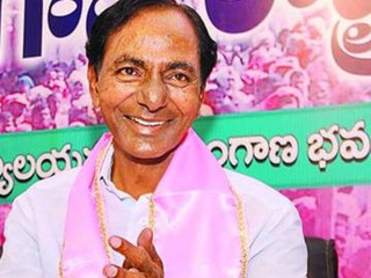 KCR congratulates PM Modi on UP, Uttarakhand Poll victory