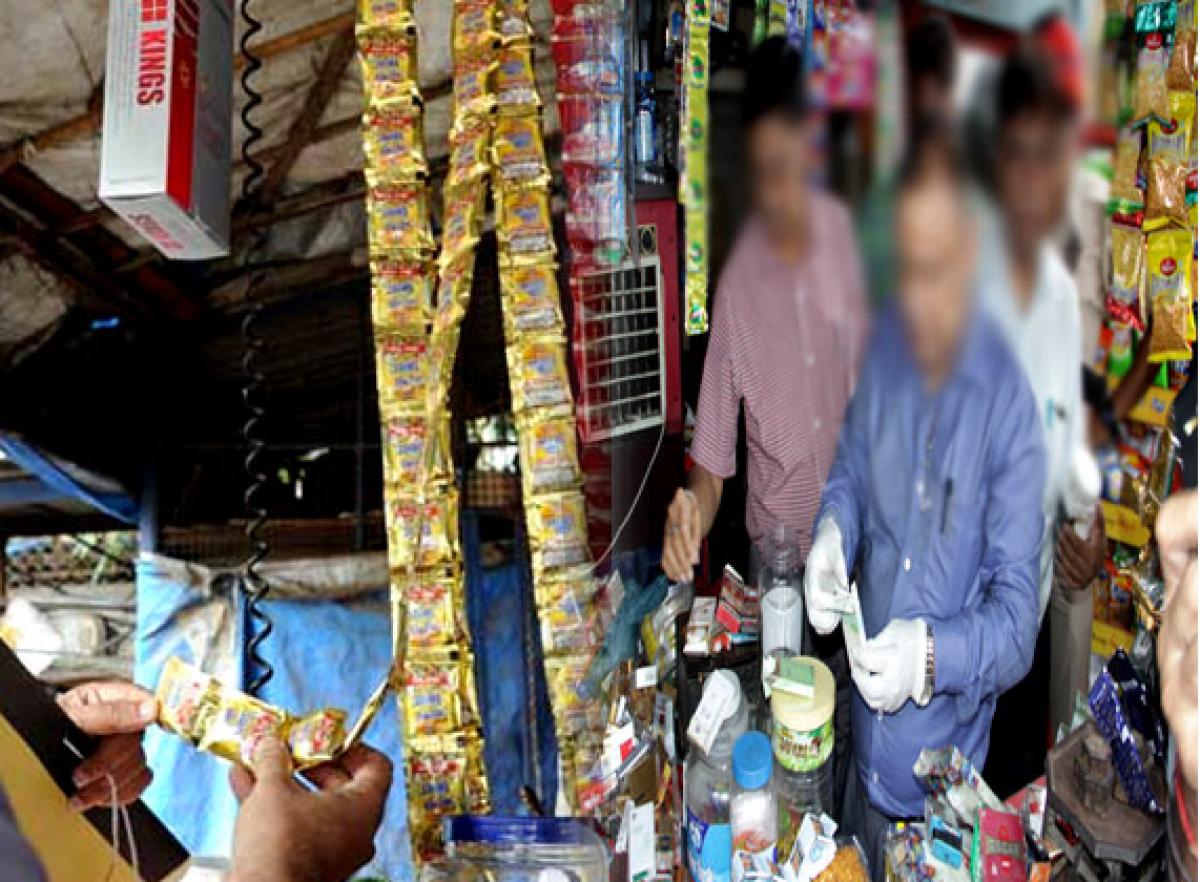 Punjab cracks down on unlicensed tobacco shops