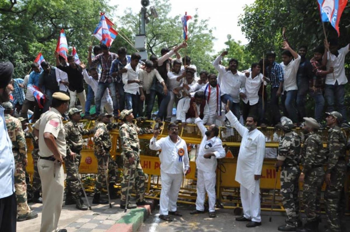 BC outfits stage dharna at Jantar Mantar