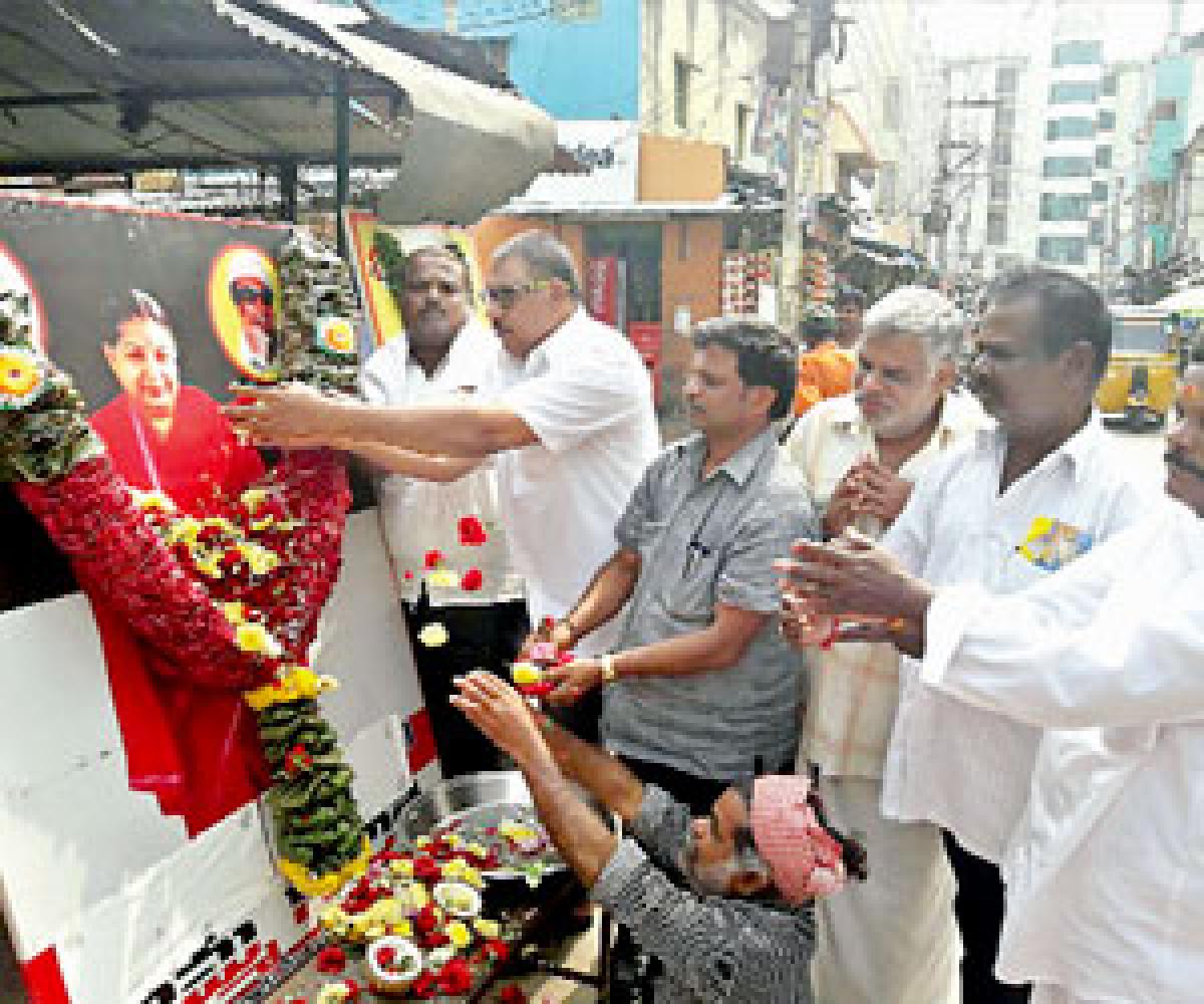 Tamils mourn Amma’s demise