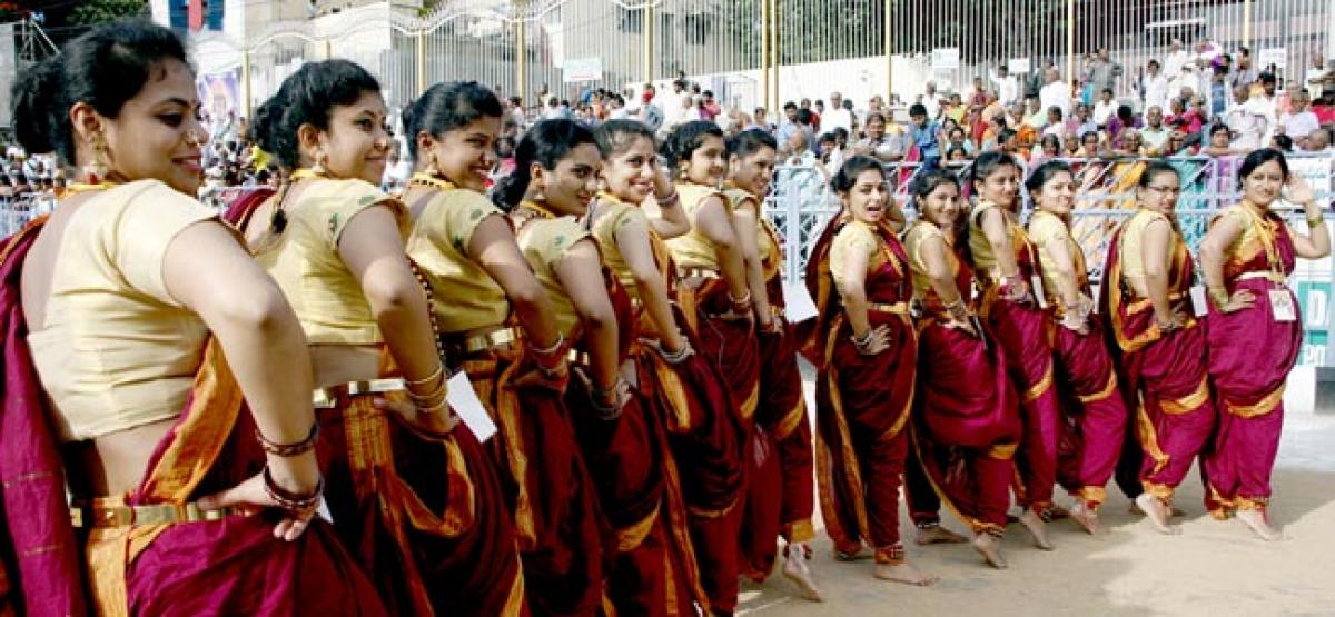 Car festival celebrated with pomp and gaiety