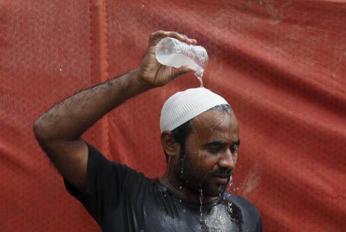 Pakistan Heatwave deaths linked to power cuts, fasting