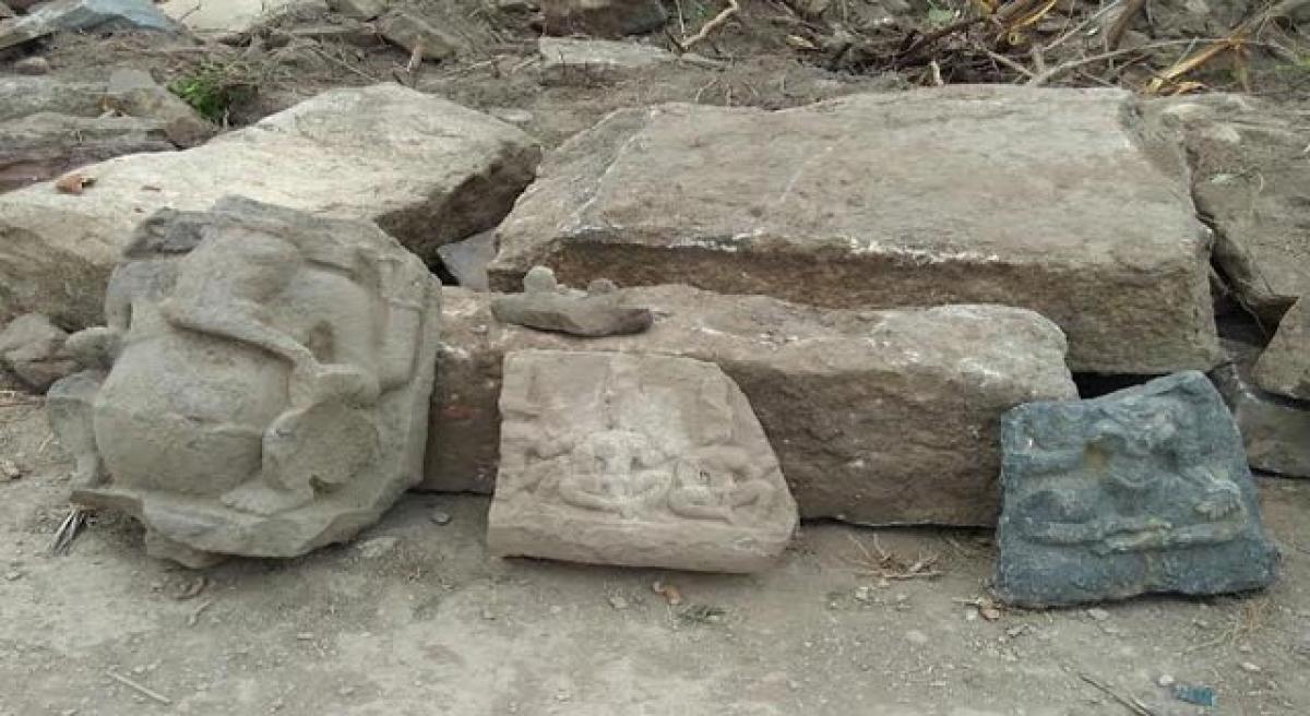 Idols excavated.