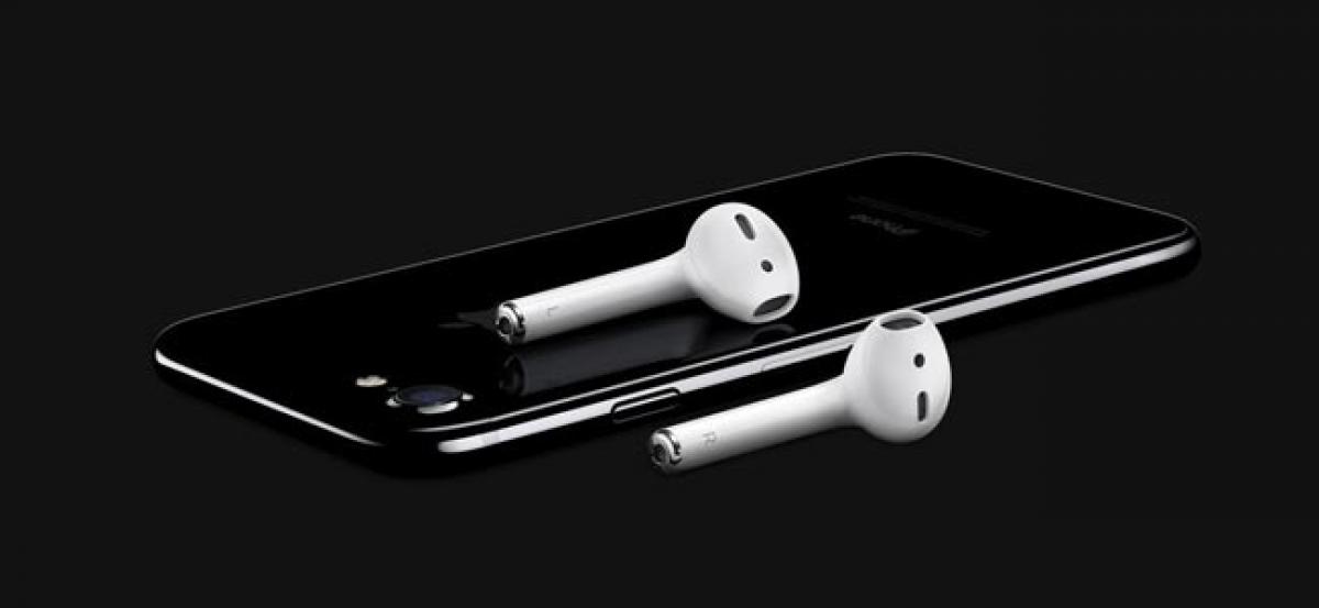 Raghav Somani, Founder & CEO, Headphone Zone on the recently launched IPHONE 7