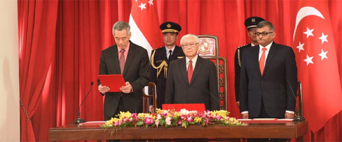 Singapores new cabinet sworn in