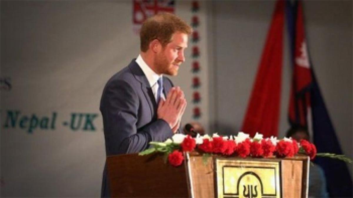 Prince Harry pays tribute to earthquake survivors in Nepal