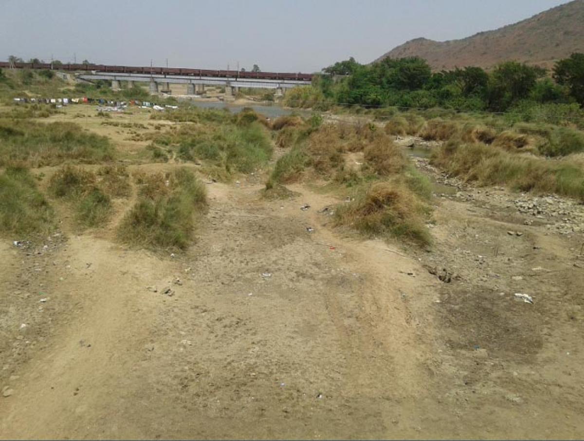 Prolonged dry spell: Bahuda dries up