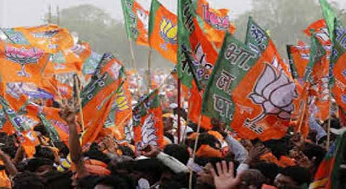 Now, BJP sets its eyes on Telangana, AP