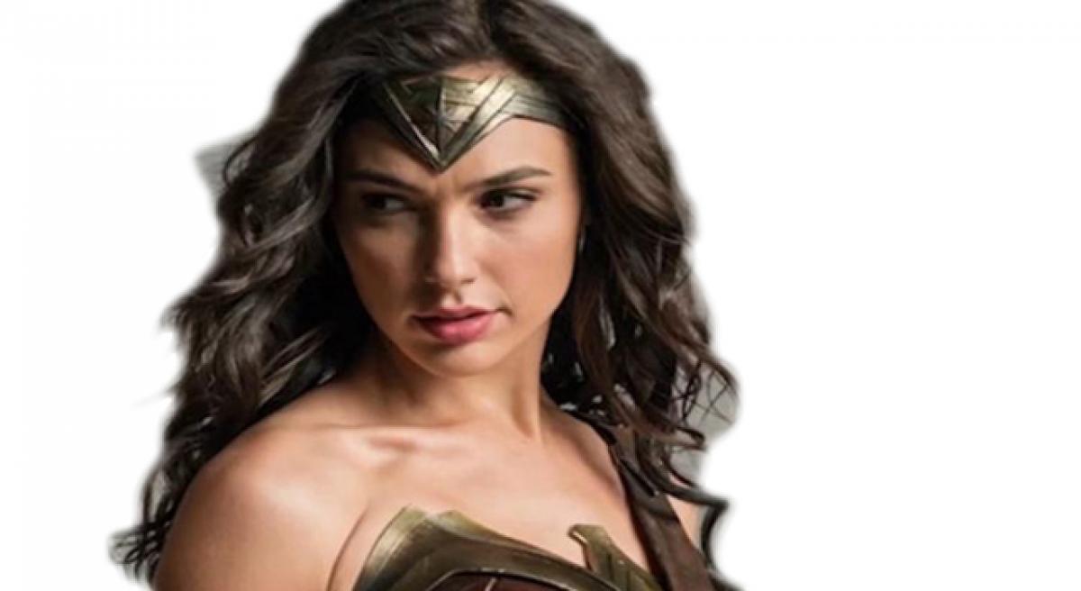 Gadot couldnt breathe in Wonder Woman outfit