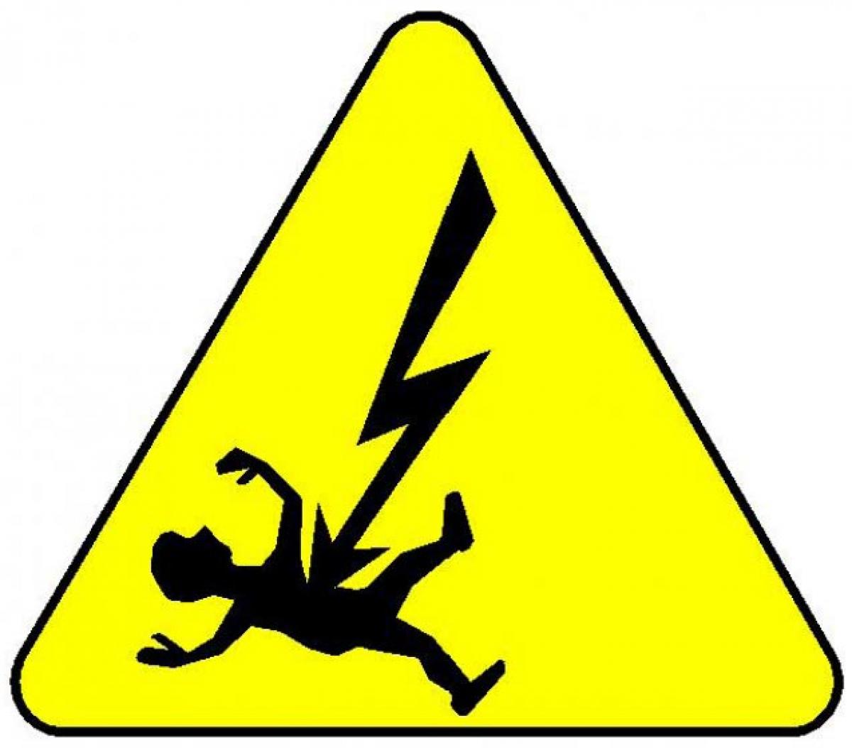 Two labourers electrocuted